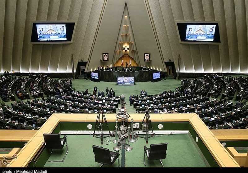 تذکرات نمایندگان درباره کالابرگ و بازنگری در افزایش حقوق‌ها