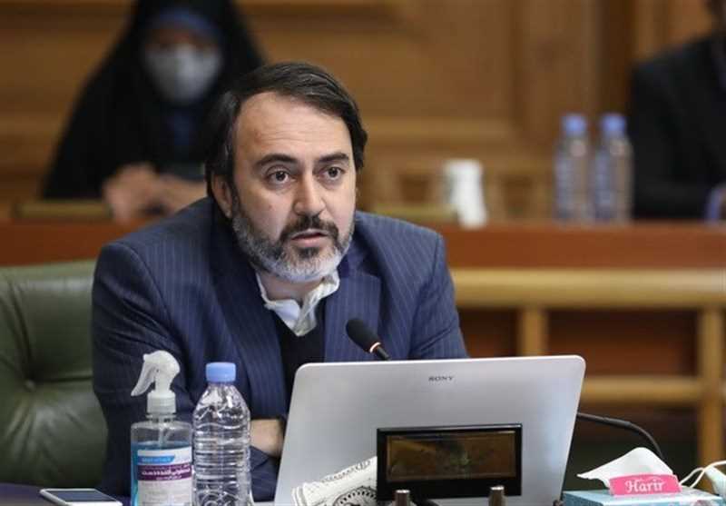 انتقاد پیرهادی از تعلل شهرداری در اجرای سامانه شناسایی منابع آلاینده